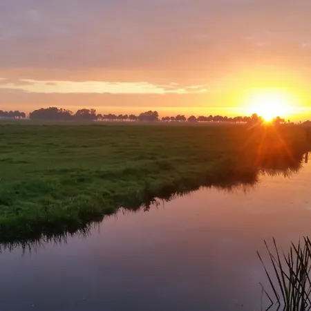 Near Amsterdam Volendam * Purmerend